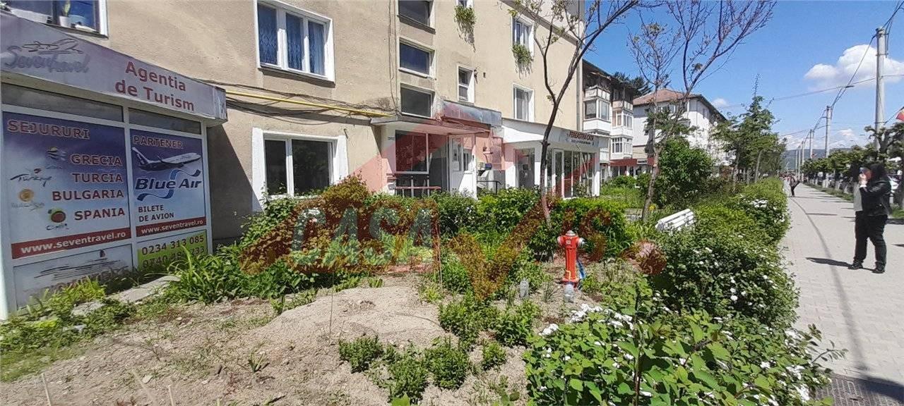 Apartament renovat 2023 str Republicii, parter, decomandat (plata in 3 luni)