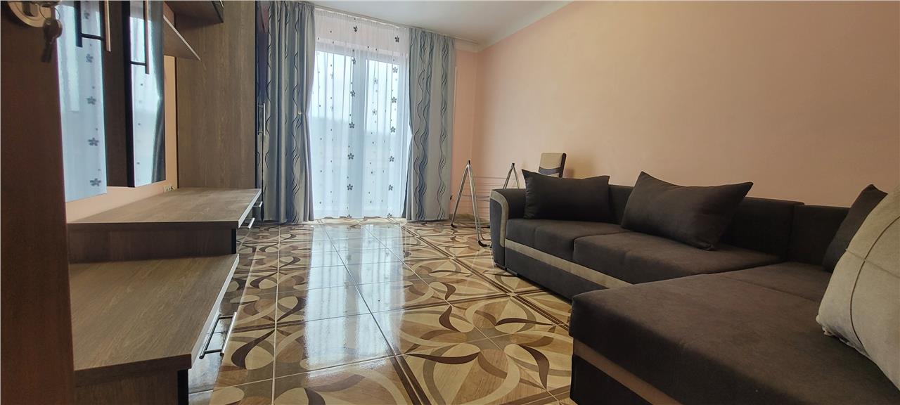 Totul nou str Republicii decomandat cu balcon, 49800 euro si cu un mic rest de plata