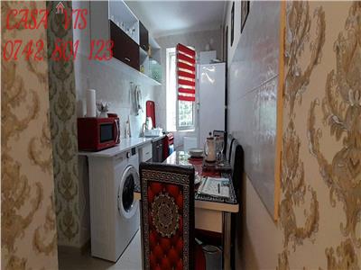 Apartament renovat in Onesti str Republicii, parter