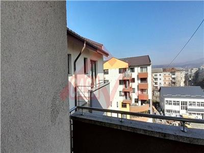 VANDUT !!! Oferta de exceptie in Onesti. Bloc 2012, apartament 2 camere 70 mp construiti