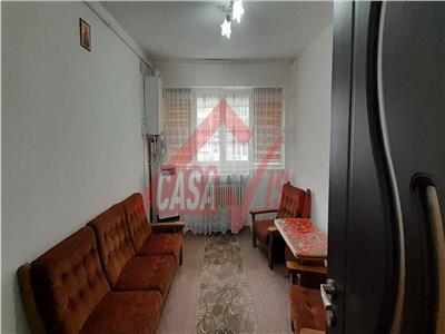 VANDUT !!! Apartament 3 camere zona Mal, etajul 1, la casute