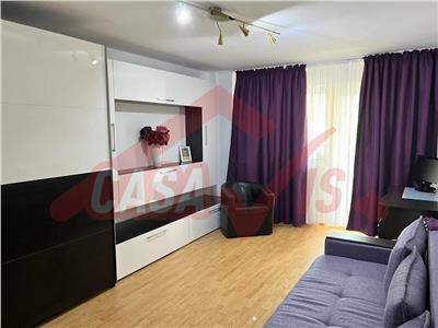 VANDUT !!! Apartament 3 camare zona Cvartal, parter cu balcon renovat total