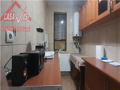 VANDUT !!! Veniti doar cu hainele . Apartament 2 camere decomandat cu balcon