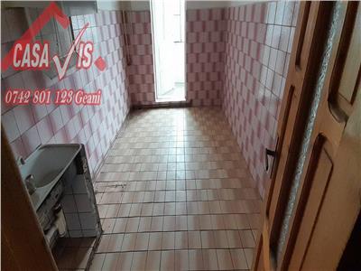 Apartament 3 camere in Targu Ocna langa Nevila