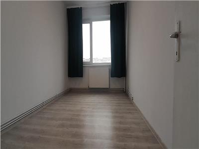 Vandut !!! Apartament 36500 euro, 55 mp cu balcon renovat 2024