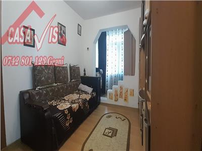 VANDUT !!! Apartament 2 camere zona de jos parter cu balcon, 32500 euro