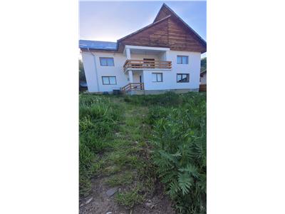 Casa f buna in Onesti 150.000 euro