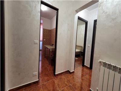 RETRAS !!!  Apartament la cheie langa hotel Trotus, decomandat, 55 mp, utilat, mobilat