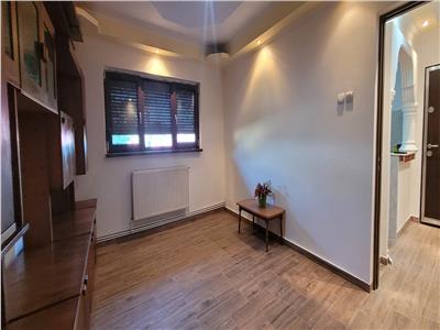 Apartament 3 camere in Onesti zona Dallas, parter inalt cu boxa