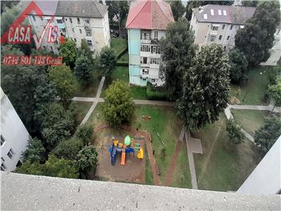 VANDUT !!! Apartament de 55 mp la pret de garsoniera