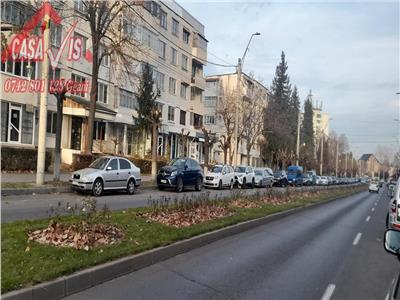 VANDUT !!! Apartament 3 camere decomandat, 65 mp str Oituz  pret 41000  euro