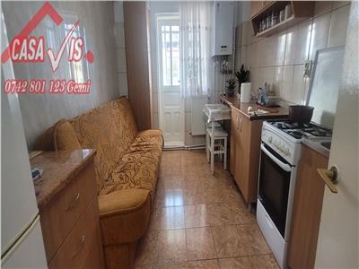 IEFTIN !!! Apartament 2 camere in Onesti zona de jos, bloc nou, 42000 euro, decomandat cu balcon de 10 m