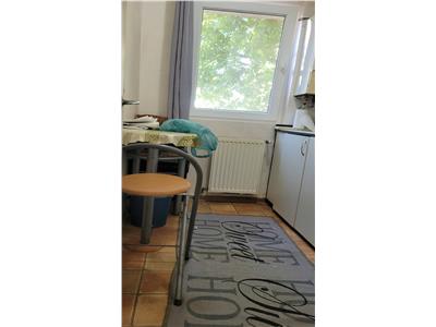 Garsoniera in Onesti confort 1 zona de jos parter la cheie