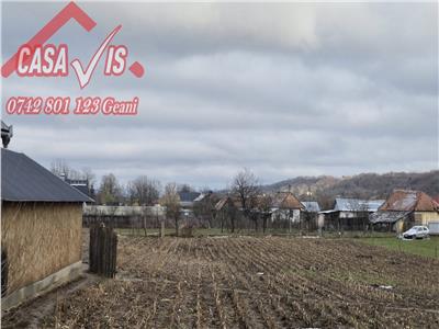 Teren pentru casa 5,9 euro/mp plus curent tras plus o casuta cu cadastru