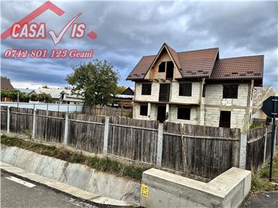 Urgent, ieftin !!! Apartament 3 camere zona de jos langa Kaufland, bloc dupa 1982, simplu cu centrala, 2 bai, 2 balcoane , 42500 euro