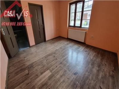 Apartament in Onesti str Republicii, parter, renovat