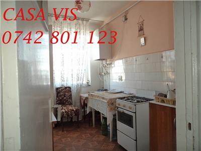 VANDUT !!! Apartament cu 2 camere, ultracentral