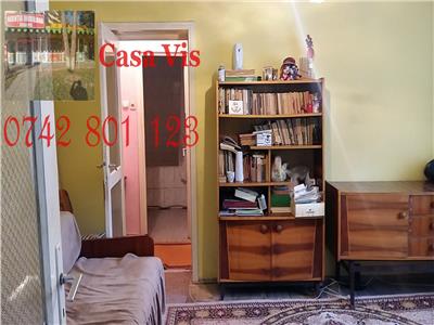 VANDUT !!! Apartament cu 2 camere, ultracentral