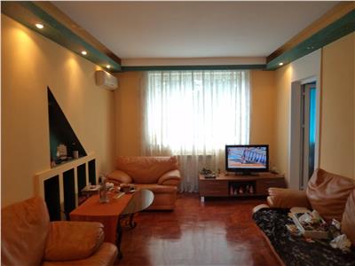 VANDUT !!! APARTAMENT 4 CAMERE CENTRAL