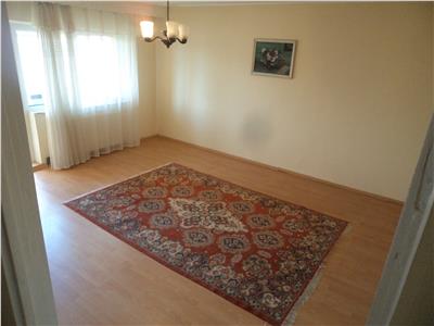 VANDUT !!! Apartament 3 camere zona Mal, suprafata totala 82 mp