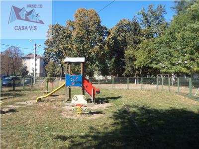 VANDUT !!! Apartament 3 camere, 13 500 euro, parter
