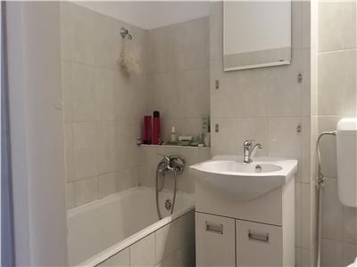 VANDUT !!! In acest apartament va puteti muta, nu pentru pretentiosi,