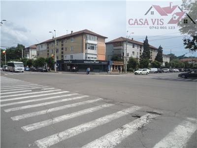 VANDUT !!! Apartament 2 camere, etajul 1, renovat total str Republicii