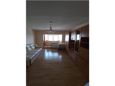 Vandut !!!  Apartament 3 camere, 70 mp, bloc nou zon de jos, renovat