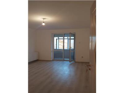 VANDUT !!! Apartament 3 camere langa fosta primarie Onesti, renovat 2020