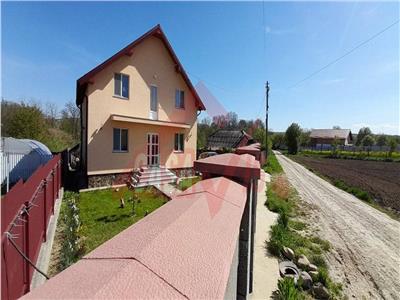 Vila noua din caramida  cu etaj si mansarda in comuna Buciumi sau schimb cu apartament .