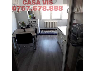 VANDUT !!! Apartament cu 2 camere str AI Cuza,  Casa Vis Onesti si www.casavis.ro