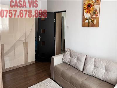 Vandut!!! Apartament cu 2 camere decomandat, complet renovat, mobilat si utilat. Casa Vis Onesti si www.casavis.ro