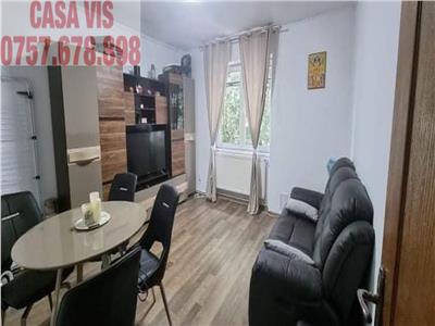 VANDUT !!! Apartament cu 2 camere in Onesti , str Republicii , decomandat, nou renovat